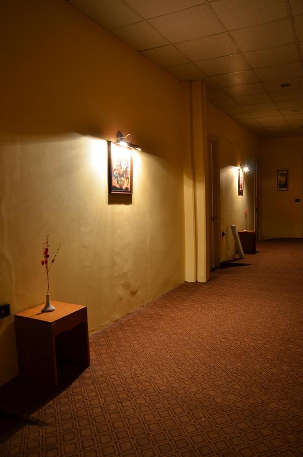 Louris Inn Hotel Каир Экстерьер фото